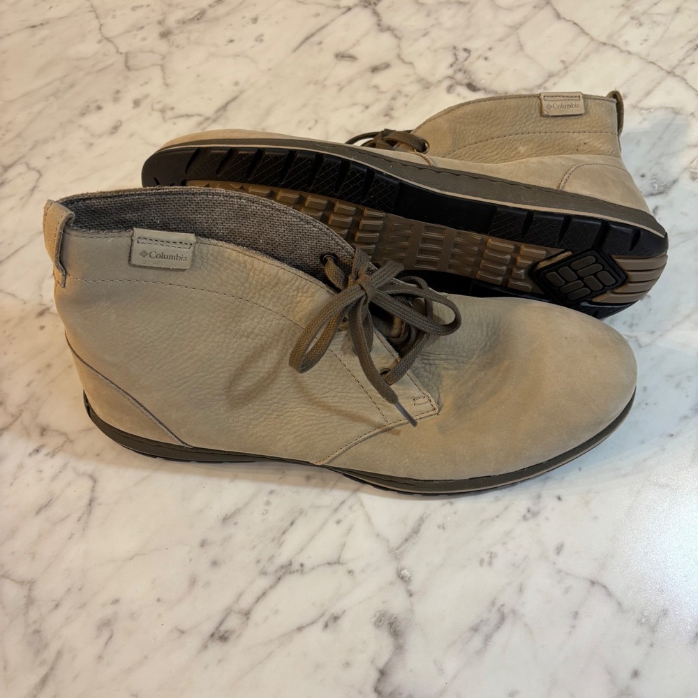 Columbia Men's Waterproof‎ Chukka Boots Beige Leather Lace Up Size 11.5